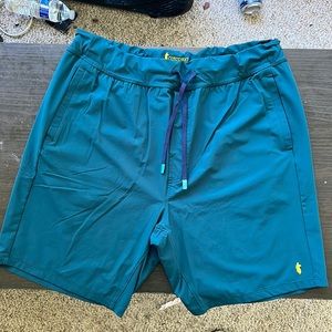 Cotopaxi shorts size xl